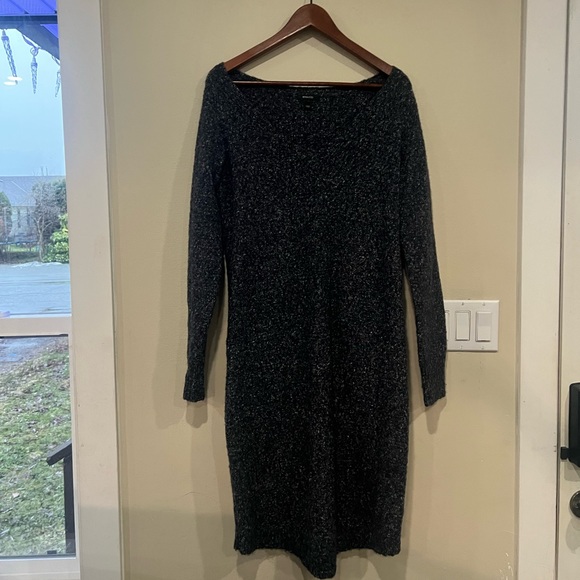 RW&CO sweater dress - Picture 3 of 7